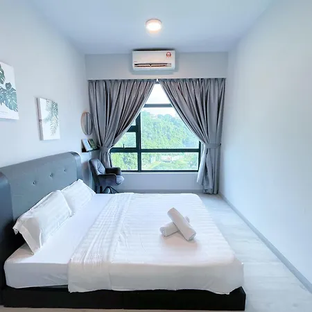 Blue Summer At Jesslton Quay 亚庇忆廊 Seaview Kota Kinabalu Exterior photo