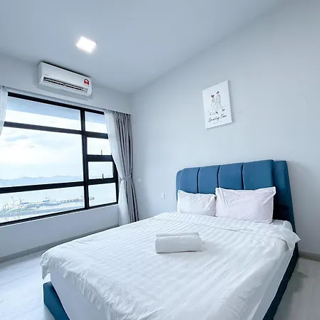 Blue Summer At Jesslton Quay 亚庇忆廊 Seaview Kota Kinabalu Exterior photo