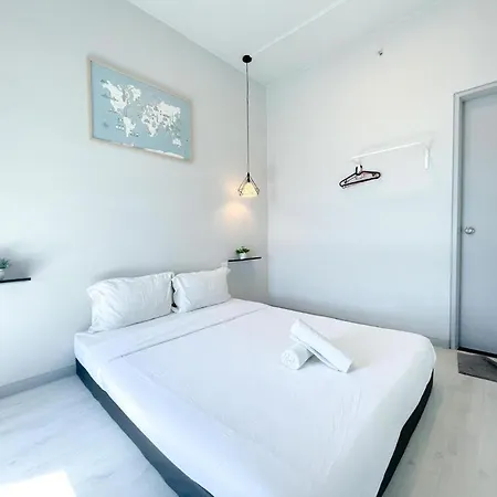 Blue Summer At Jesslton Quay 亚庇忆廊 Seaview Kota Kinabalu Exterior photo