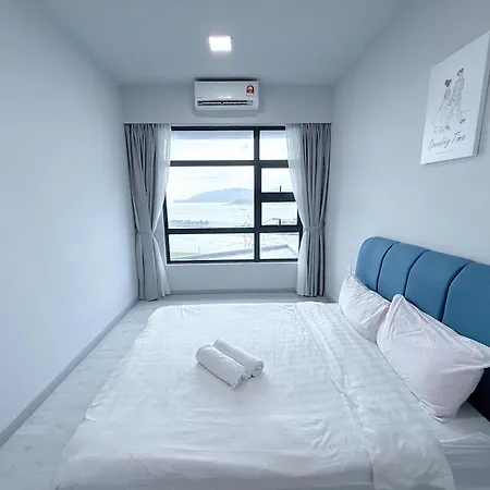 Blue Summer At Jesslton Quay 亚庇忆廊 Seaview Kota Kinabalu Exterior photo