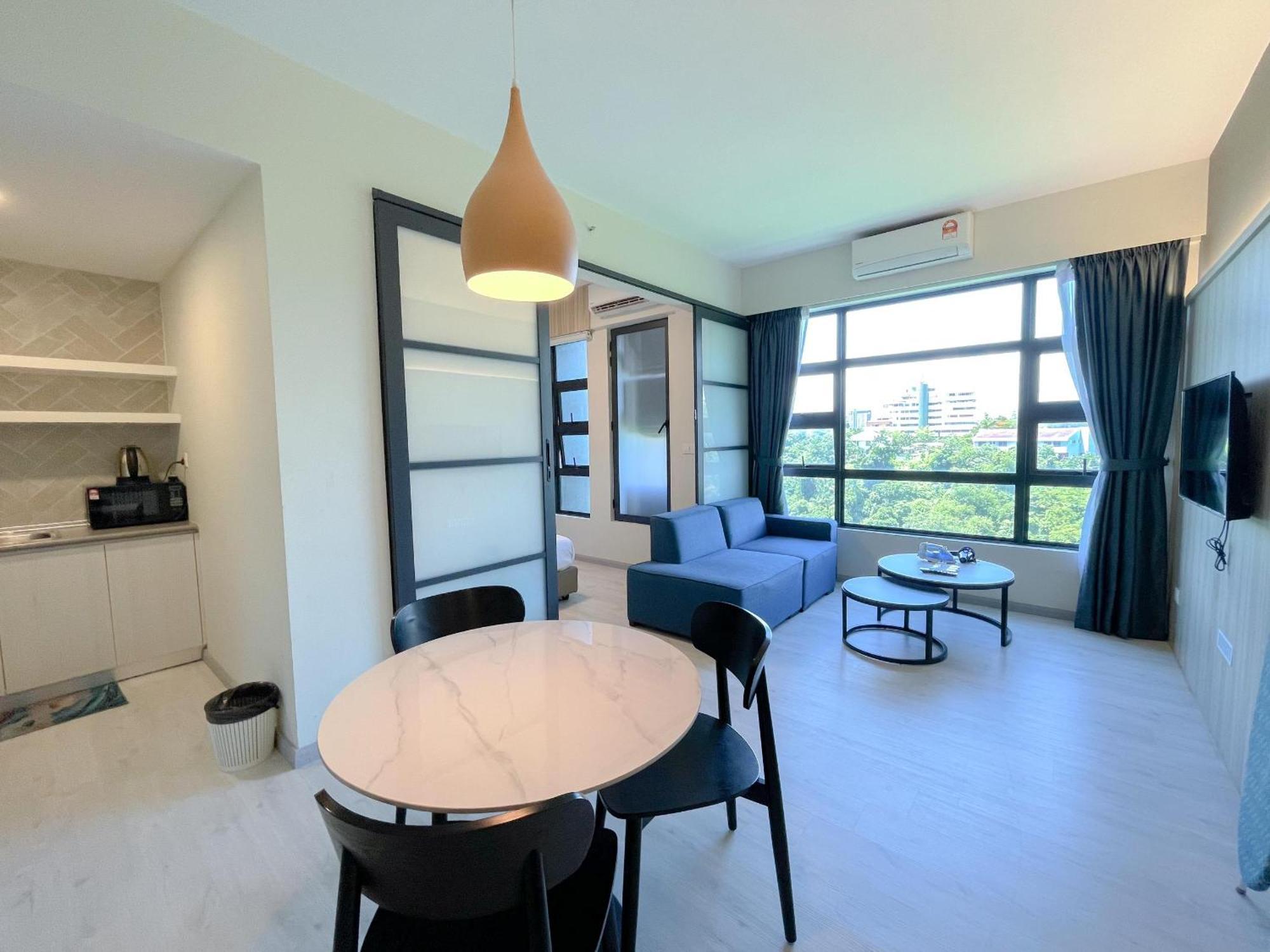 Blue Summer At Jesslton Quay 亚庇忆廊 Seaview Apartment Kota Kinabalu