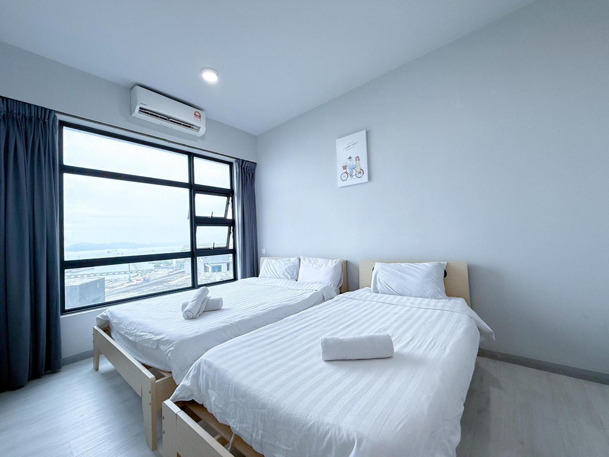 Blue Summer At Jesslton Quay 亚庇忆廊 Seaview Kota Kinabalu