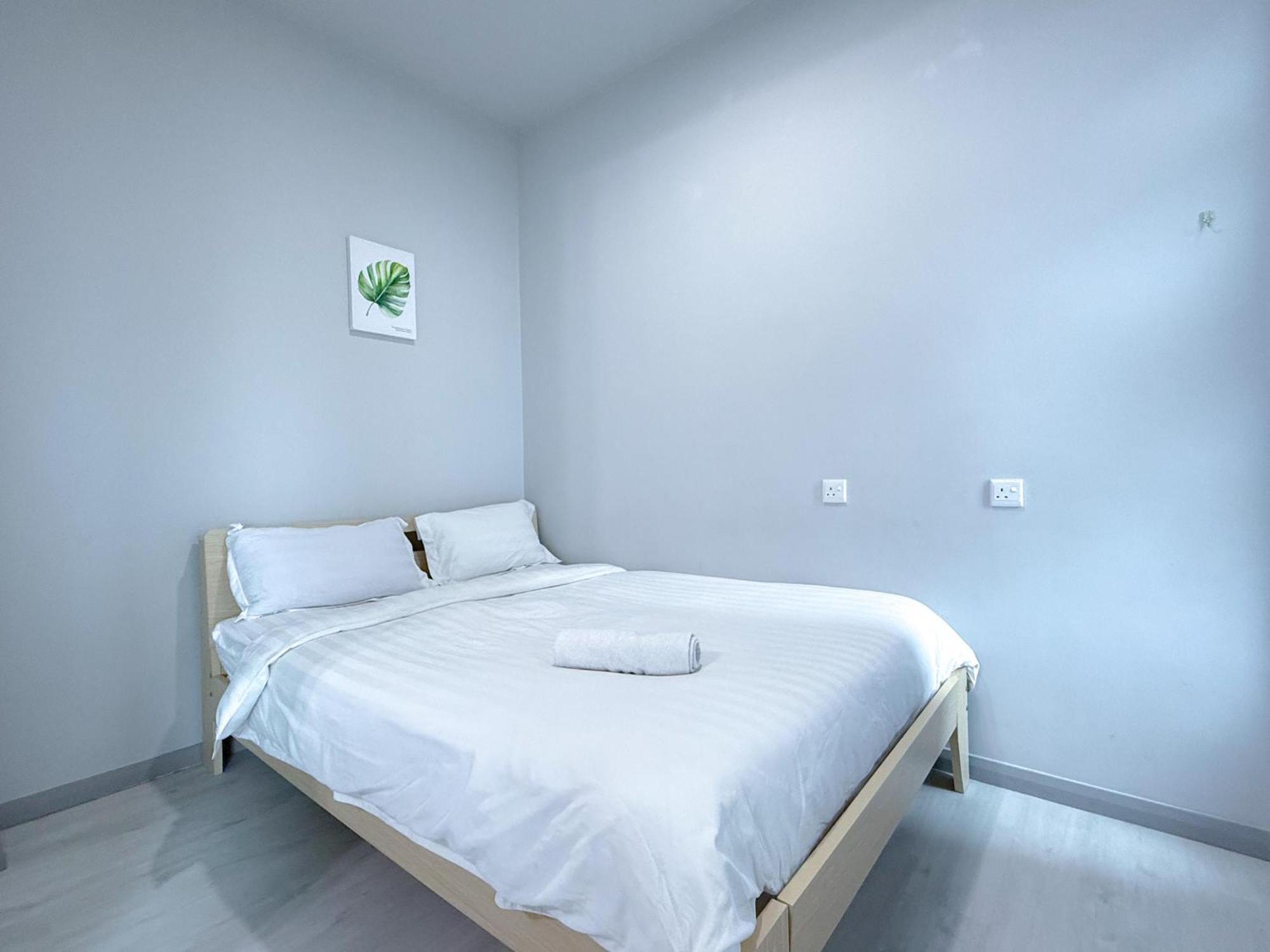 Blue Summer At Jesslton Quay 亚庇忆廊 Seaview Apartment *